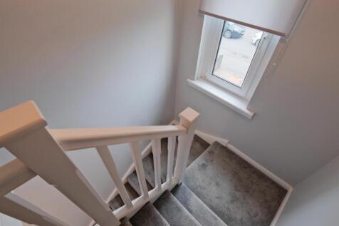 028-3 Loanhead Crescent, Newarthill, ML1 5AW.jpg