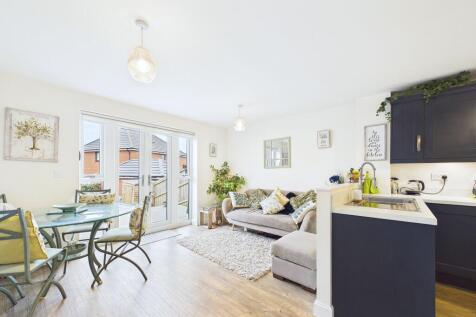 Kitchen/Living Area