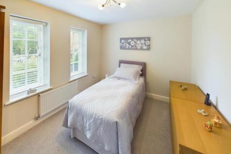 CAM02570G0-PR0020-ST