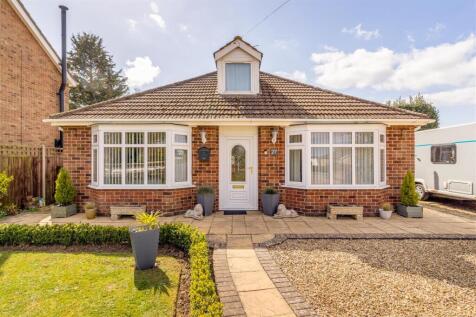 27 Middlegate Road West (Frampton)-5.jpg