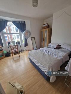 5 Bedroom Semi-Detached in BN2 3FF