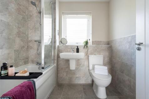 Personalise your bathroom with Porcelanosa wall tiles