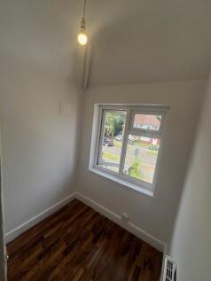 Room 2.jpg