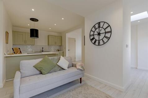 Impressive Extended Dining Kitchen