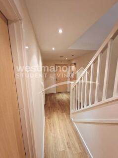 FLAT 31