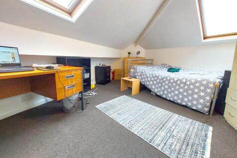 7 Bedroom Semi-Detached in S10 1FA