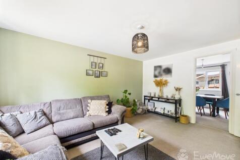 CAM03624G0-PR0147-STILL006