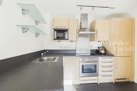 CAM04332G0-PR0515...