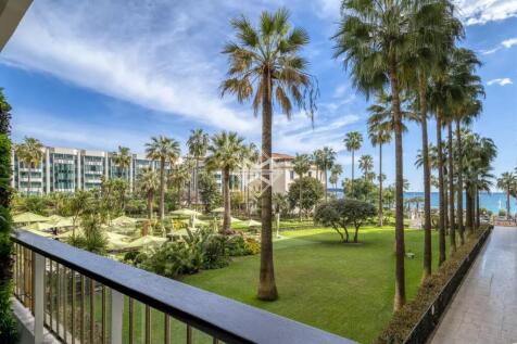 12725 45 CROISETTE BAT DAUPHIN CANNES IMMO MAGREY