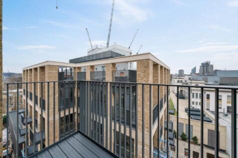 Flat 54, Signature H