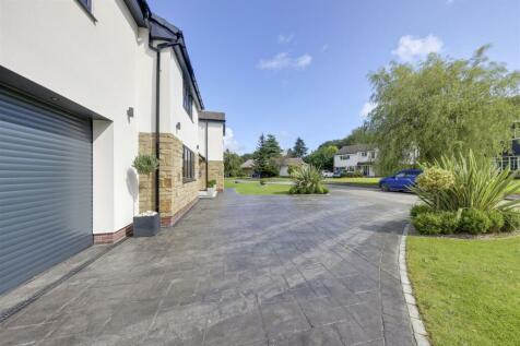 Driveway Parking