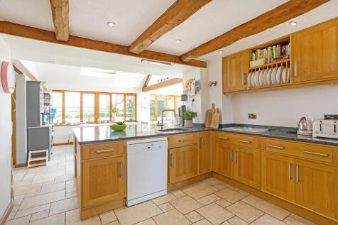 Open Plan Kitchen/Living