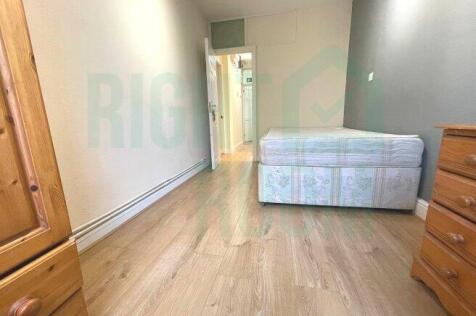room-1-flat-19-llandovery-house-e14-3le-993636