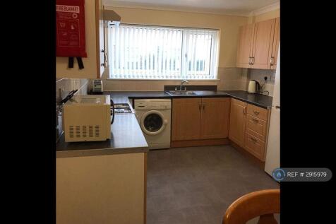 Rooms available in a shared house in Bartley Green. Please note this is supported accommodation so you must be receiving benefits to qualify. All bills included including WIFI. No deposit neede... **