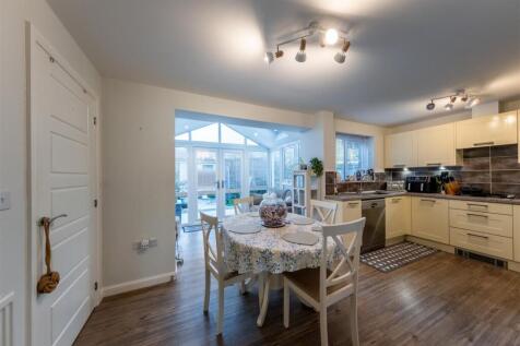 3 Imperial Avenue-010.jpg