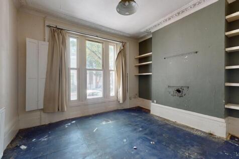 Flat B, 18 Grosvenor Avenue, Highbury, London, N5 2NR