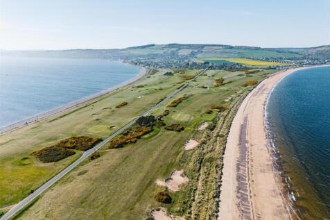 Golf Course.jpg