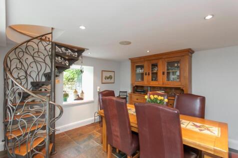 weavers cottage10.jpg