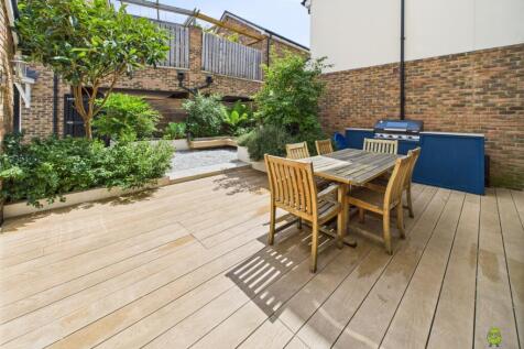 Patio James Hillier EweMove Bexley and Dartford Bo