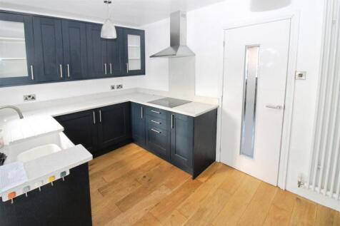 Fitted Kitchen