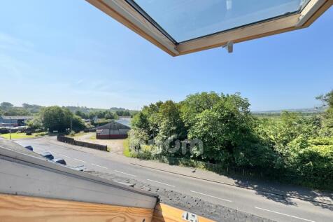 Main Road, Glengarnock view