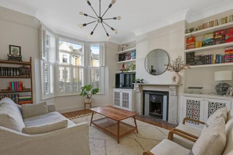 03-f6f0JHPropWorld - 121a Venner Road - 25.jpg