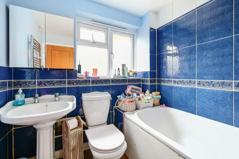 1 Acorn Rd (8)