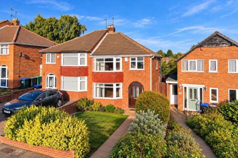 19 Calverton Grove, Great Barr, Birmingham, Sandwell, B43 5SD