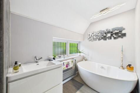 CAM01689G0-PR0475...