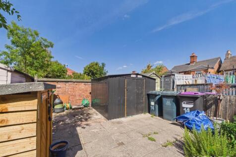 CAM01520G0-PR0459-STILL029.jpg