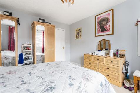 Long Acre, Brafield-on-the-Green