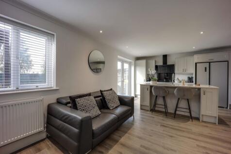 Open Plan Lounge/Kitchen/Dining Room