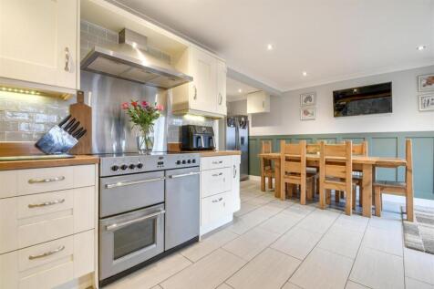 Kitchen diner