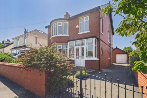 Welcome to Longlands Crescent