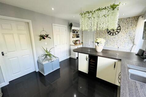 Kitchen Breakfast Room