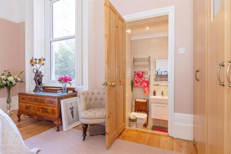 1 16 Heene Terrace_9.JPG