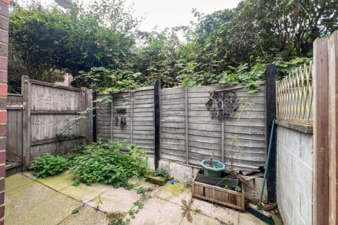 Rear Courtyard