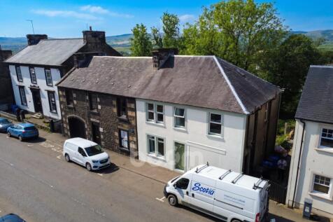 Eglinton Street, Beith external