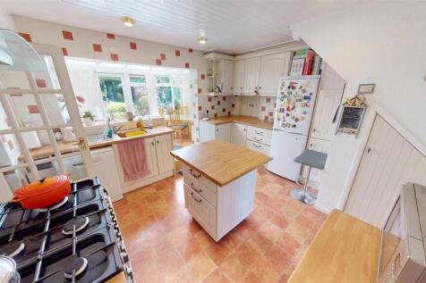 Heyes Avenue Kitchen