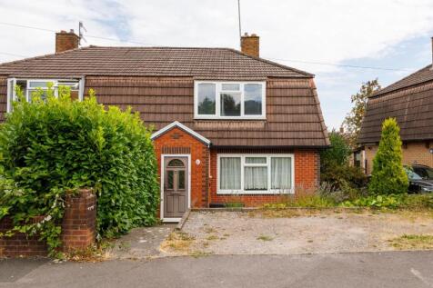 4 Perrott Road-35.jpg