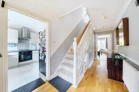 1330752-15-689097...