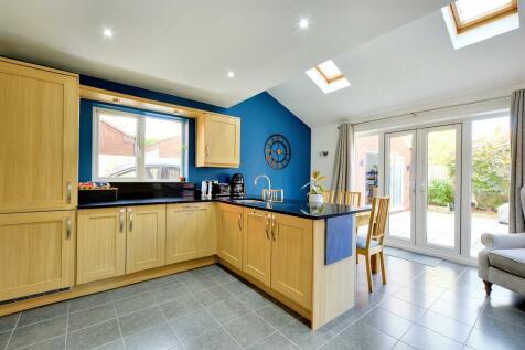 Kitchen Diner_1.jpeg