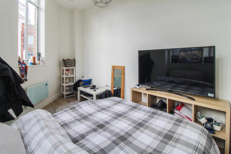 Flat E , Avenue Hous