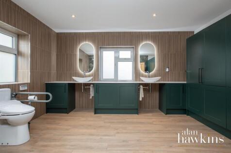 En-Suite Shower Room