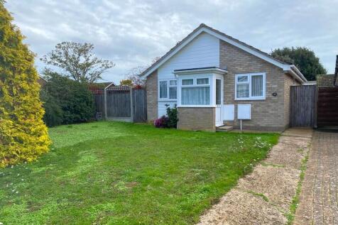 2 Bedroom Detached in CO13 0RB