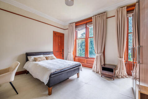 5 bed, 2 bath House in Glasgow - Photo 39