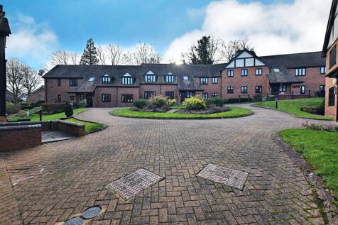 Courtyard Frontage