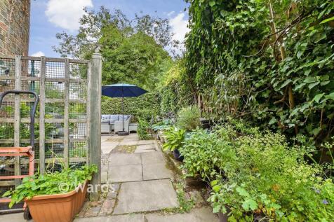 Patio / Decking