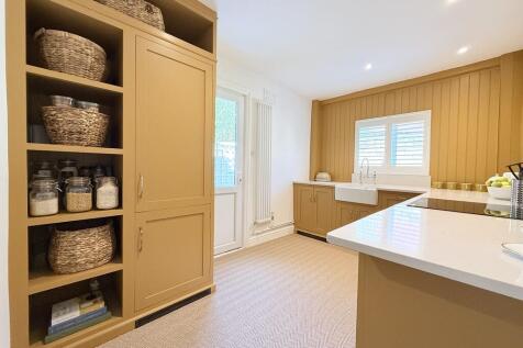 Kitchen 3