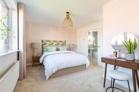 Plenty of space for bedroom furniture